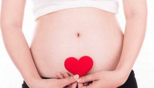 妊娠(超)初期症状の着床出血の時期はいつ？色や量、生理との見分け方は？