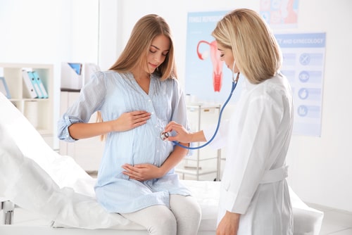 臨月(妊娠10か月)におなかが張る５つの原因とは？