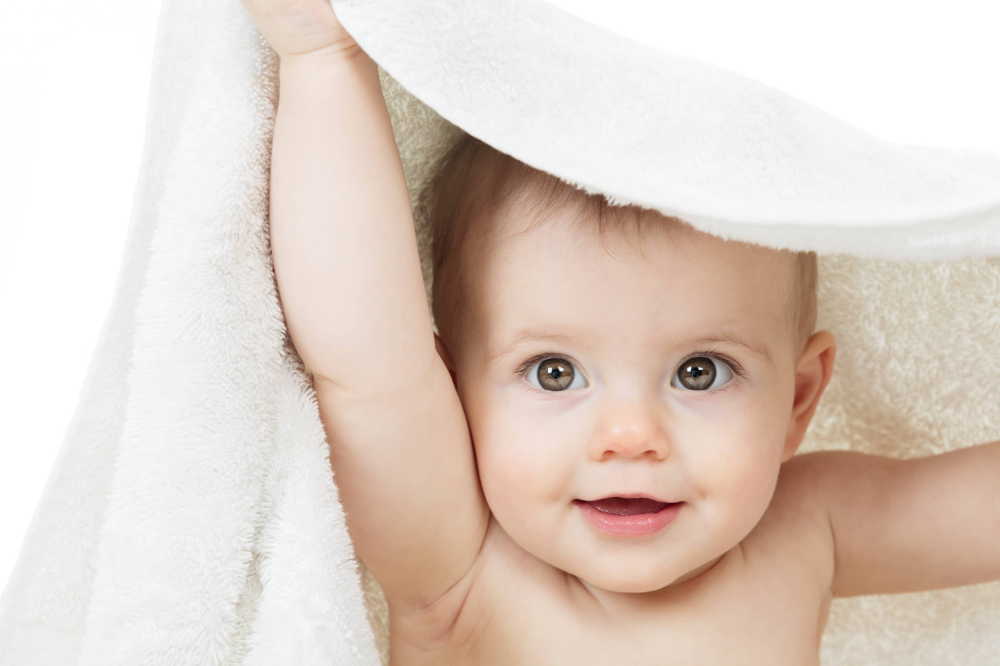 赤ちゃんの沐浴はいつまで？沐浴のコツや手順、時間やタイミングは？