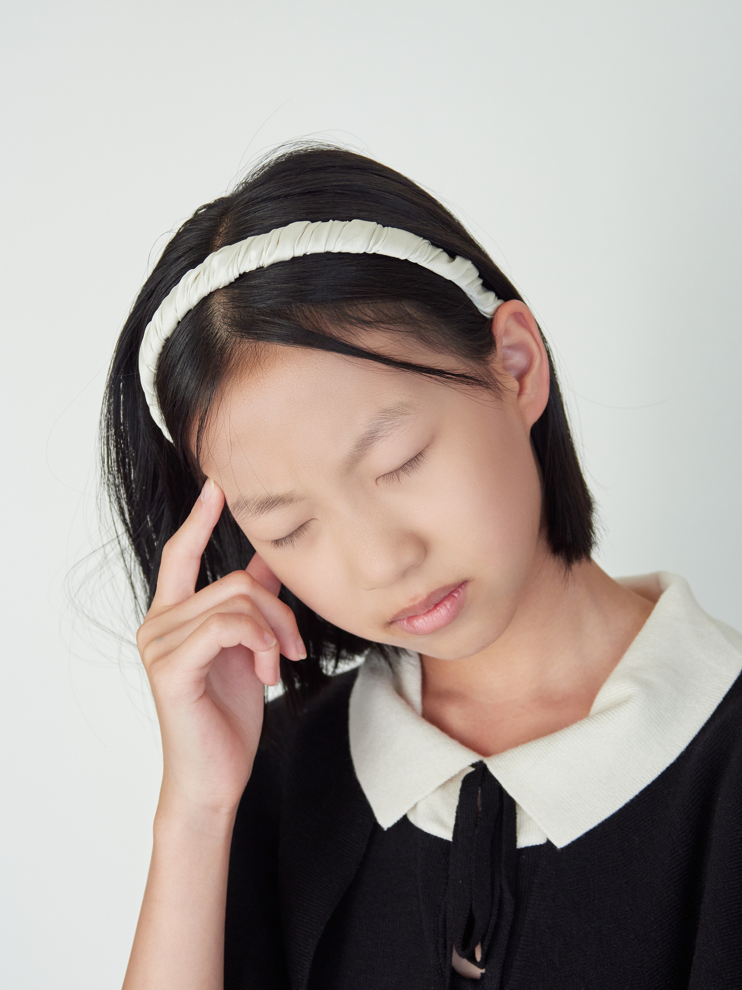 家で元気がない様子の子ども