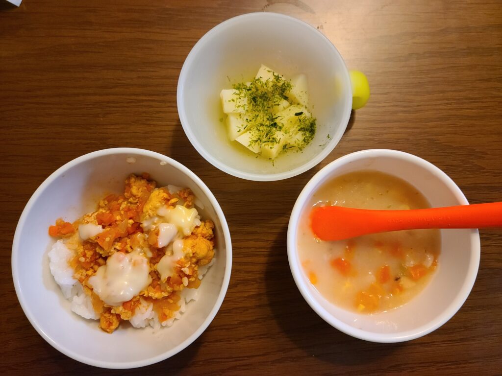 離乳食中期(7〜8ヶ月)の赤ちゃん向けワンプレート離乳食